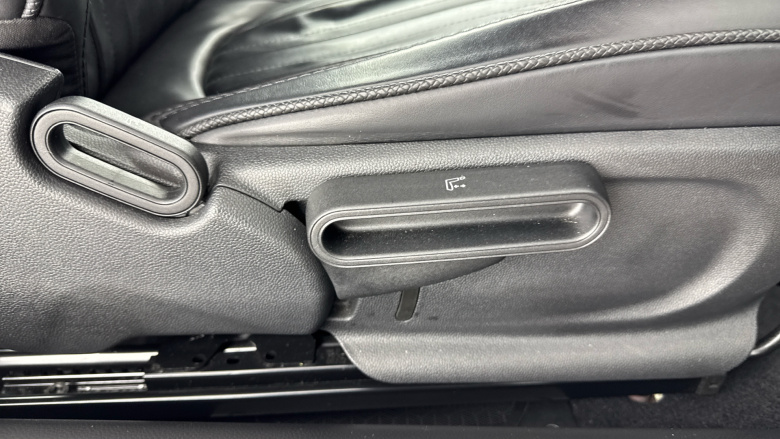 MINI Hatchback 1.5 Cooper II 3dr Petrol Hatchback